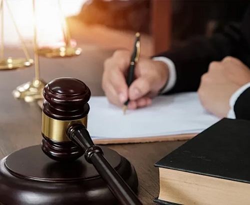 起诉离婚需要哪些材料?深圳离婚律师详细清单